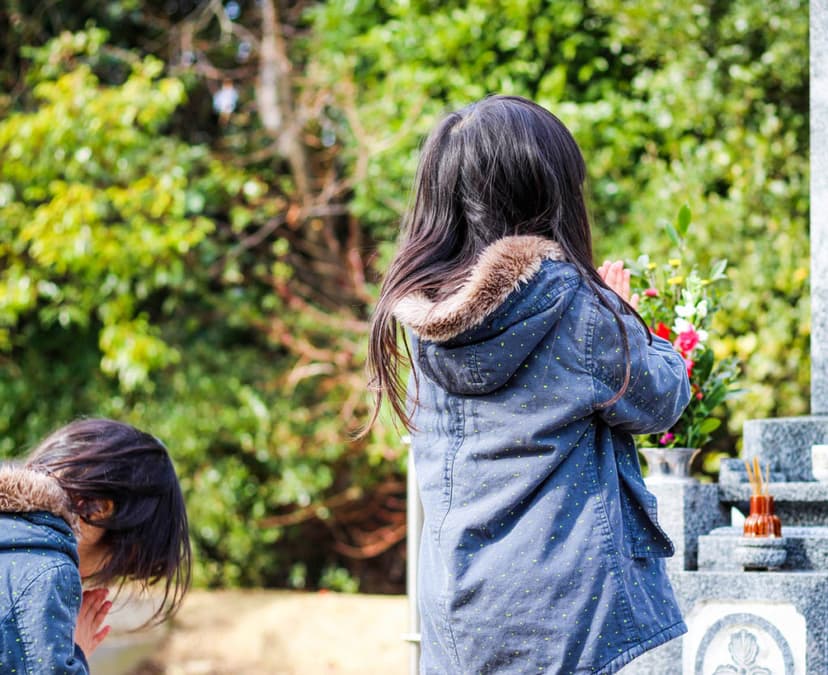 子供用の数珠の選び方【年代別におすすめアイテムをご紹介！】